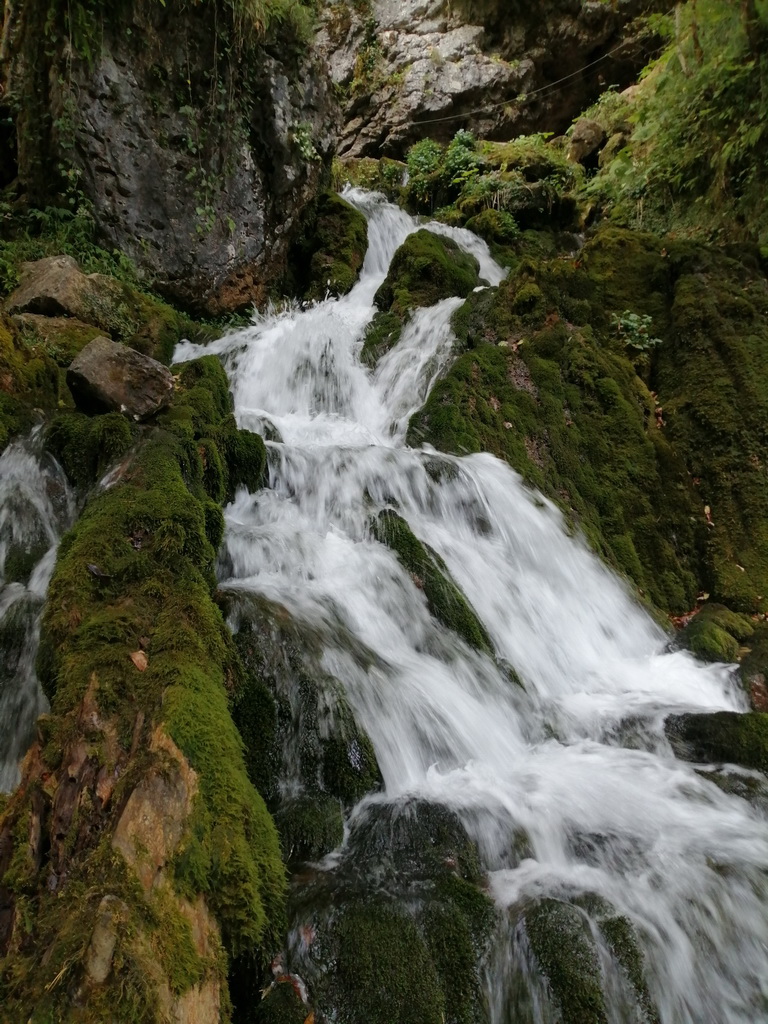 Водопад Исиченко